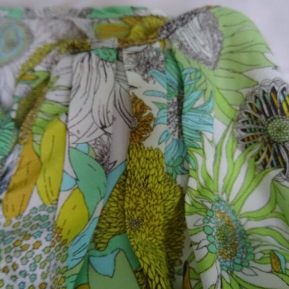 womens patterned vintage stunning blouse size XS - brand new - Picture 9 of 9